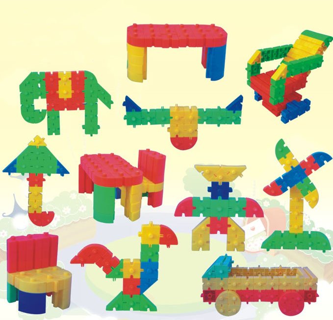 Children-Plastic-Bricks